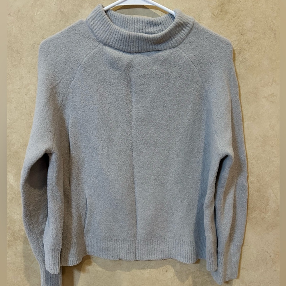 Women's sweet & sinful Light Blue Turtleneck Sweater size medium soft cozy